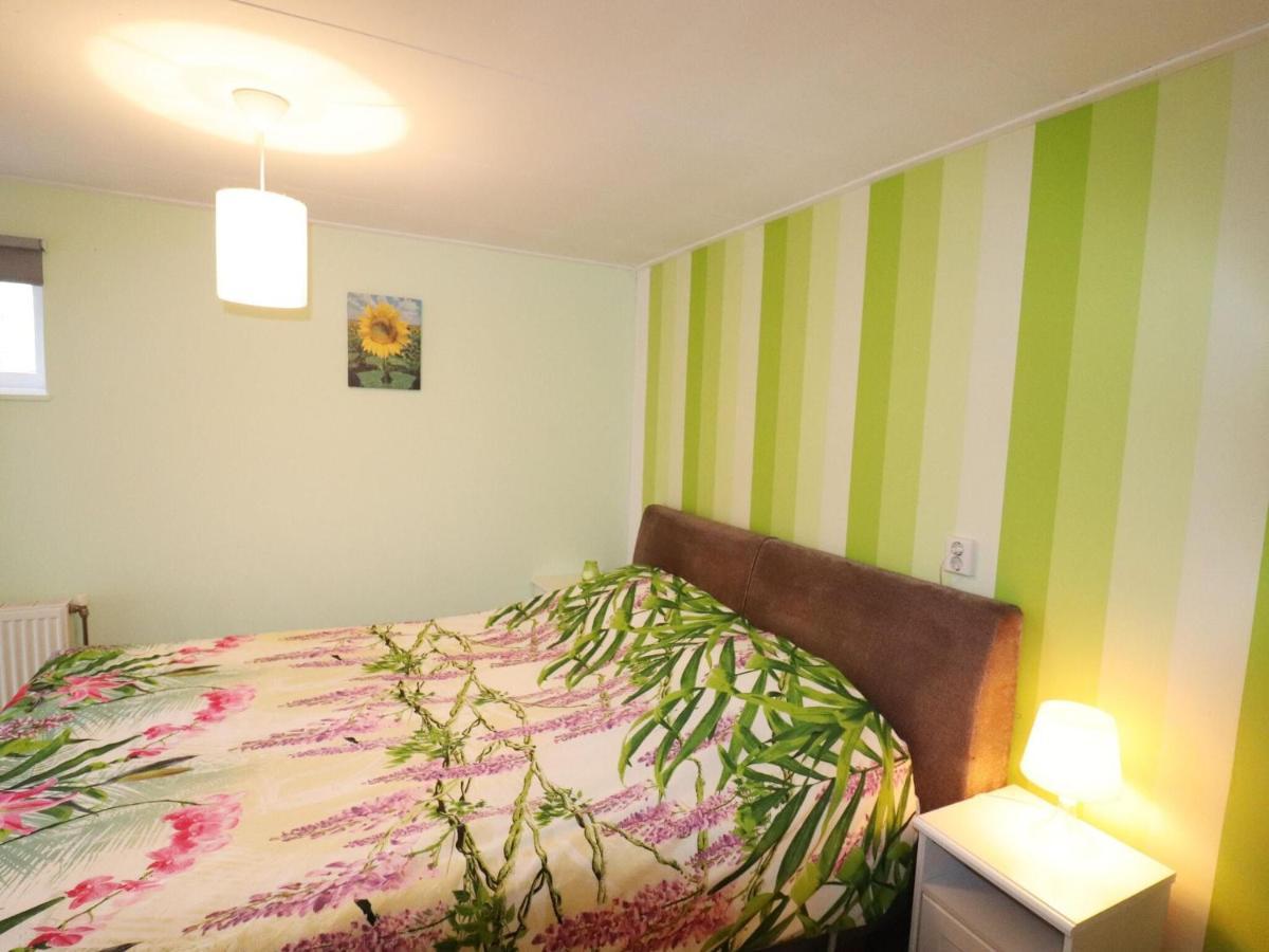 Fine Holiday Home In Donkerbroek Ngoại thất bức ảnh